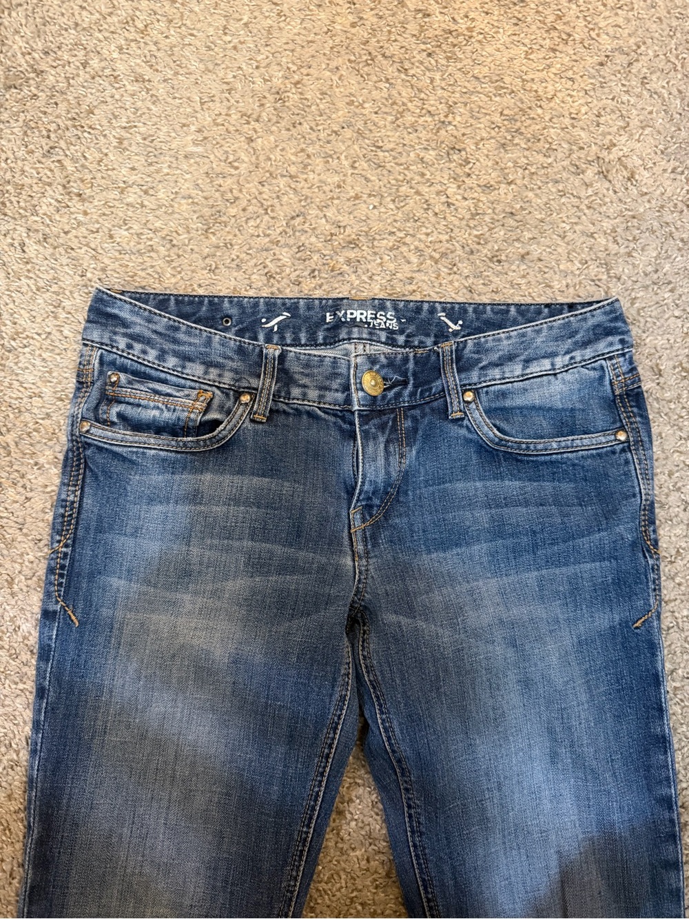 Express Women’s Skinny Jeans in Medium Blue Wash 4 Long